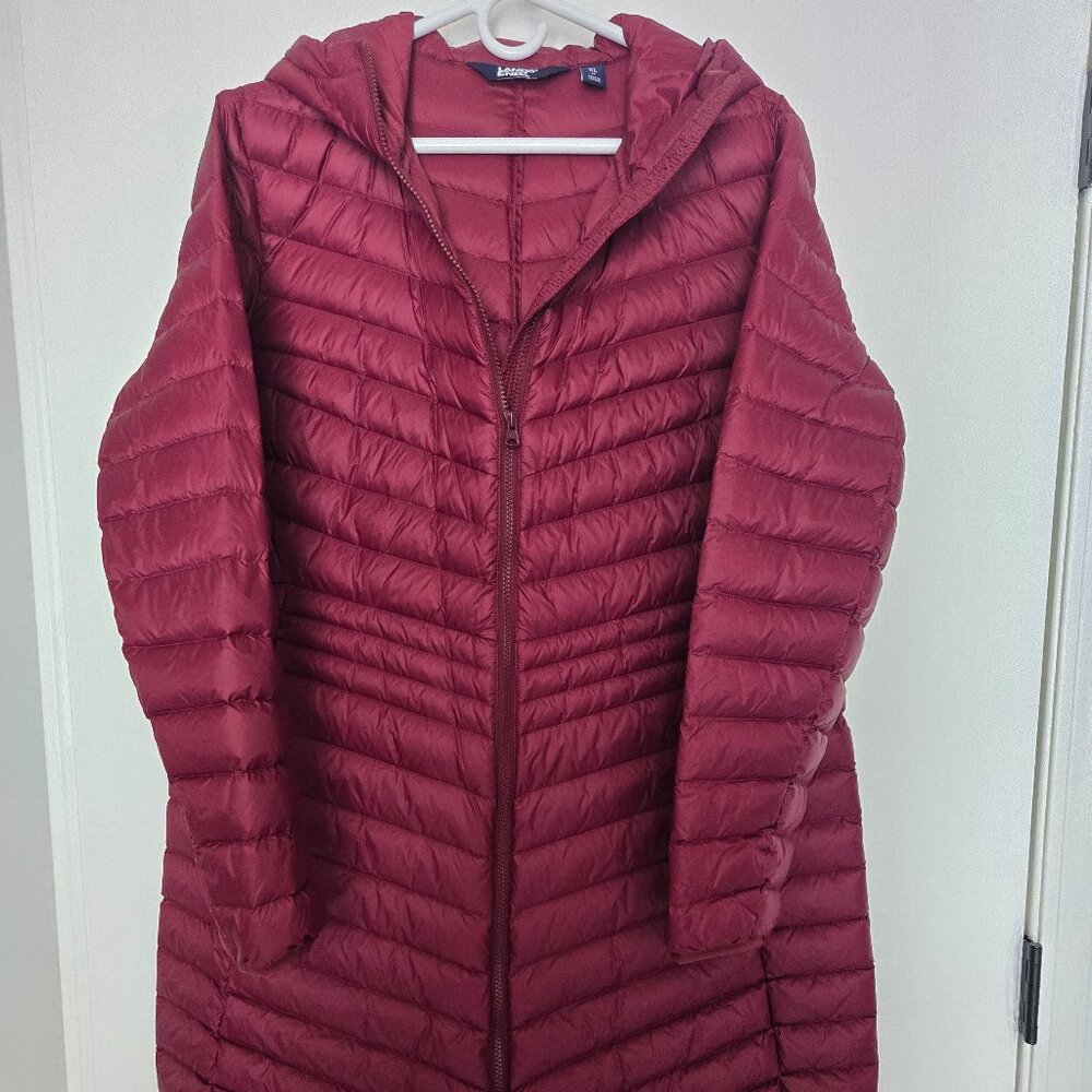✨ Lands’ End Long Burgundy Puffer Coat – Size XL ✨